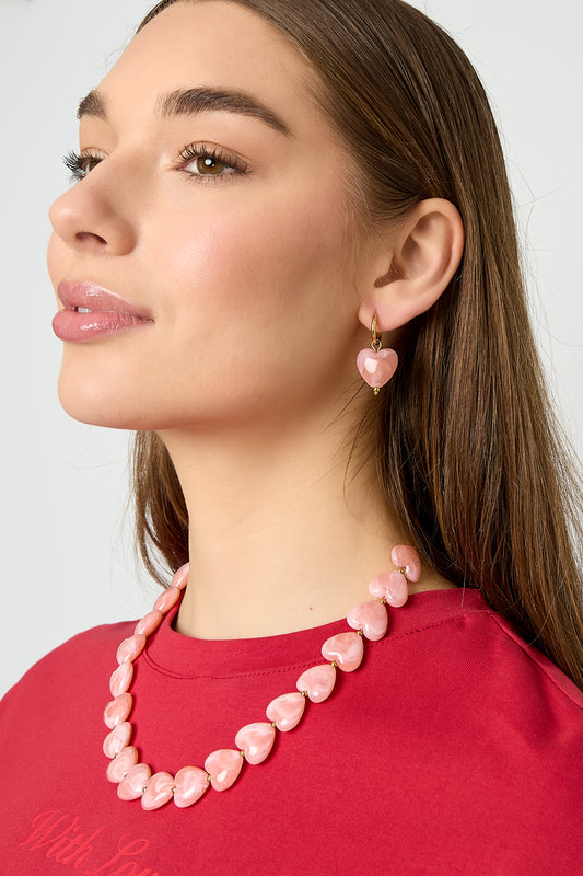 Earrings with heart-shaped beads