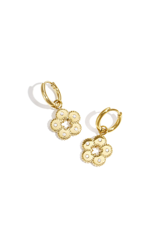 Earrings with stones in flower
