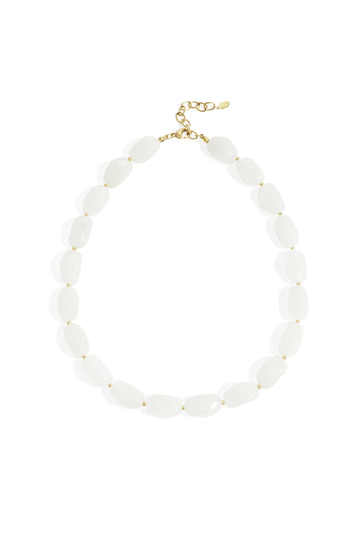 Necklace with organic beads